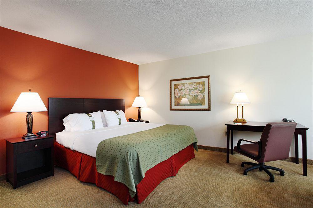 Holiday Inn Knoxville West - Cedar Bluff By Ihg Habitación foto